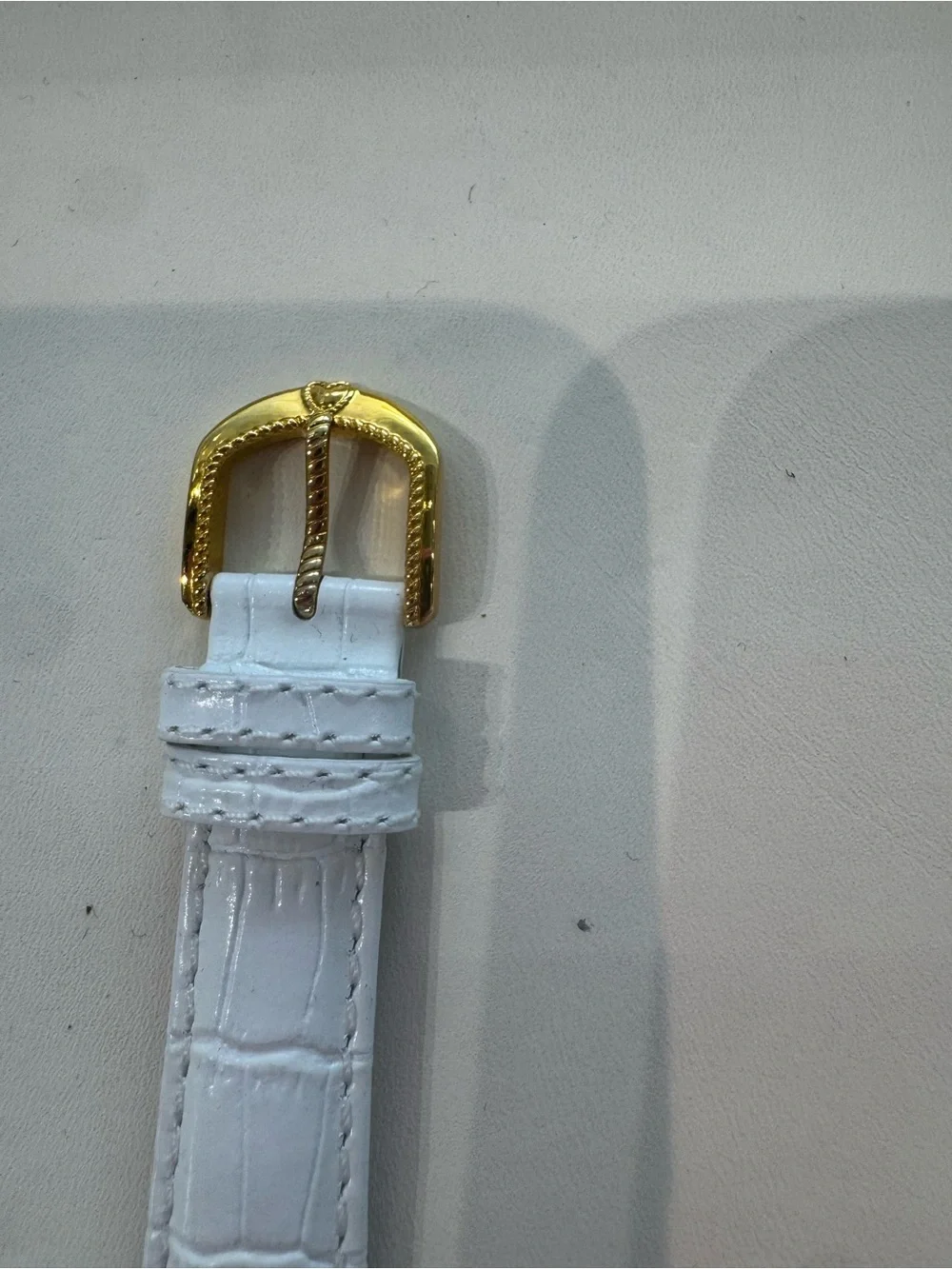 New Judith Ripka Odyssey White Embossed Leather Floating Heart Crystal Watch